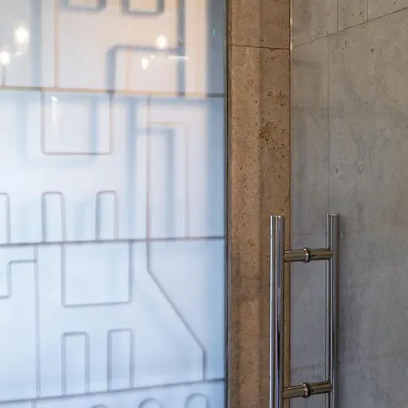 Mormoraia Lantgård *